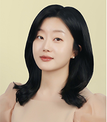 Portrait of Gounah Choi