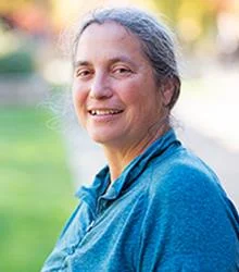 Portrait of Julie Alonzo