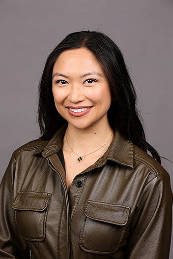 lorie acio portrait