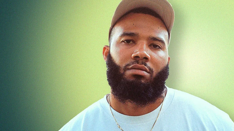 portrait of Tevin Tavares