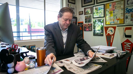 SOJC Faculty share ideas for supporting local journalism