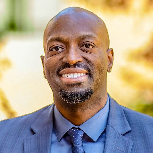 portrait of Troy Elias