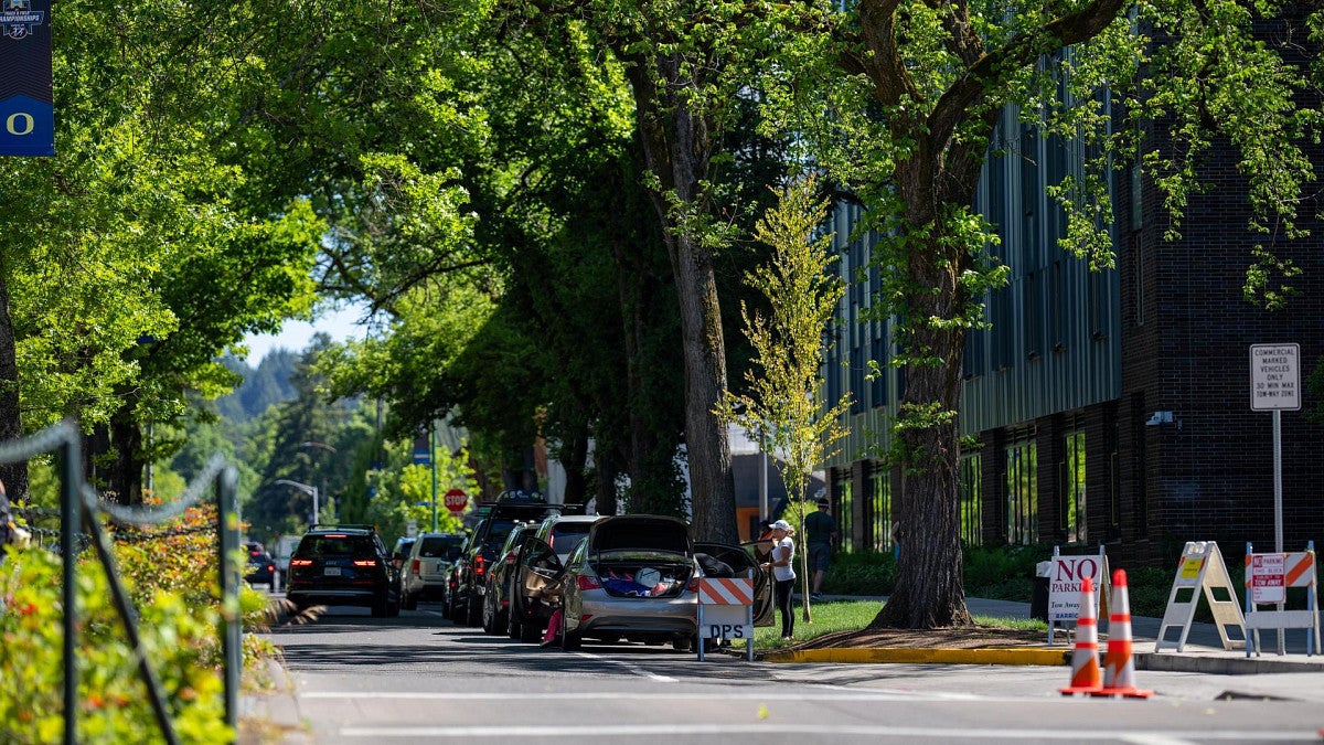 move out traffic Agate Street