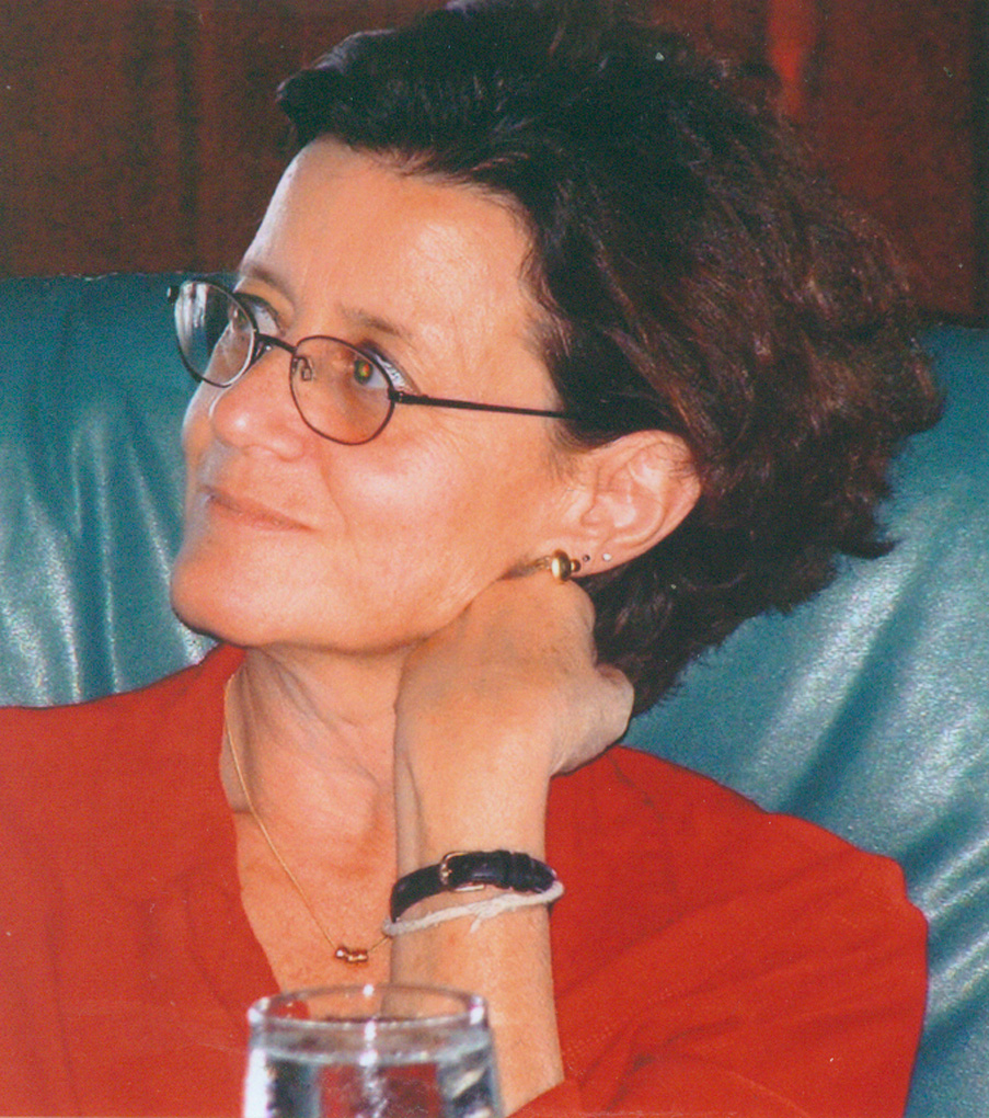 Geraldine Moreno Black