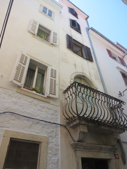 2016-08-29 05.31.34