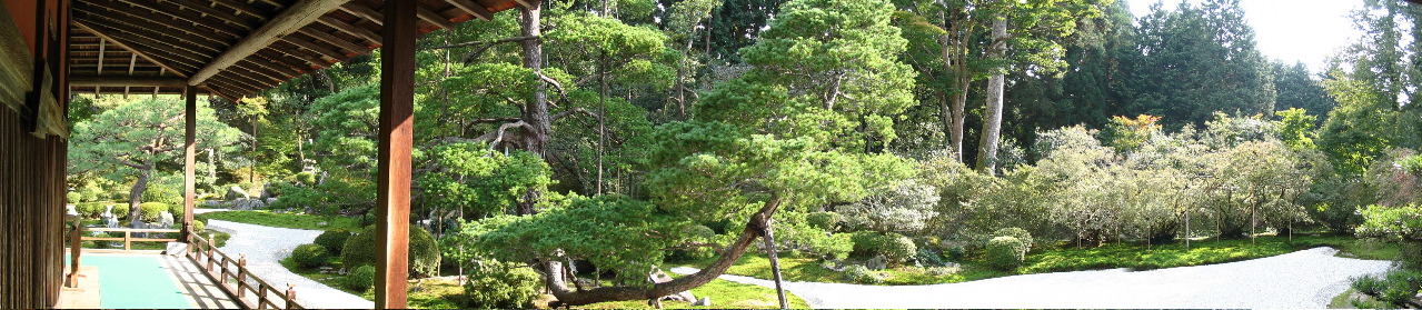 Manshu-In garden panorama