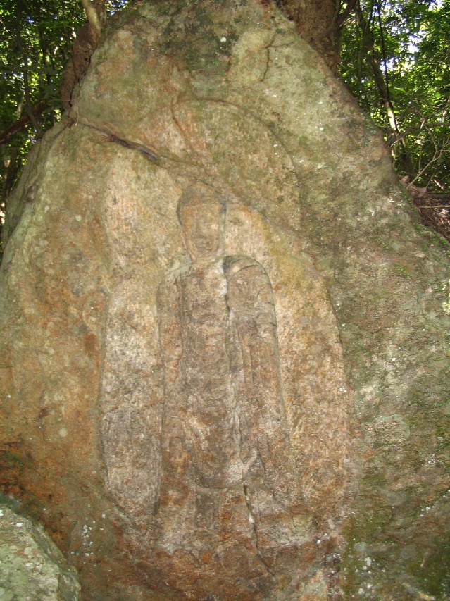 rock Buddha 2.JPG
