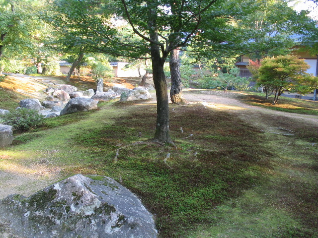 Kinkaku-Ji garden C.JPG