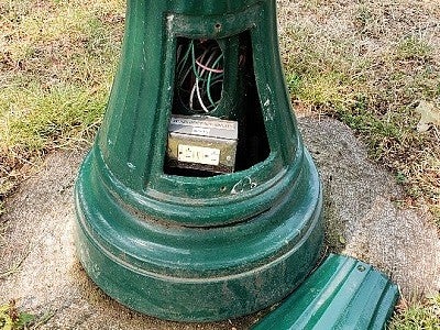 Lamp post door removed