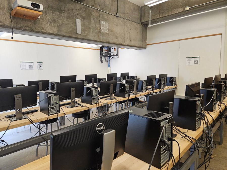 Wide view of the Lawrence Room 383 computer lab.