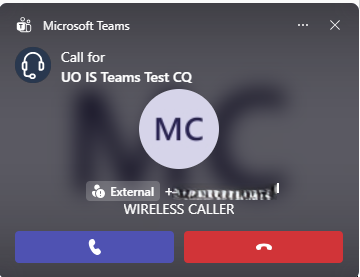 Incoming Teams call notification showing the call queue name in the call window.